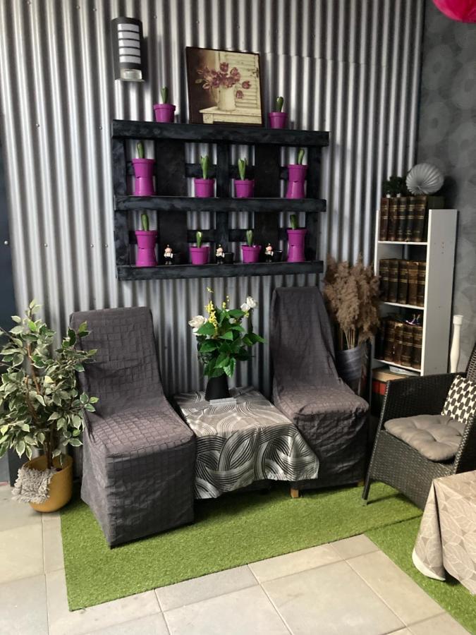 Modern Mitten In Der Stadt Und Doch Sehr Ruhig Appartement *