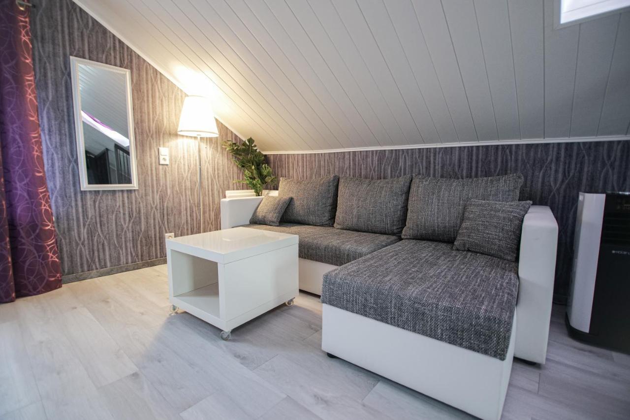 Modern Mitten In Der Stadt Und Doch Sehr Ruhig Appartement Bad Ems
